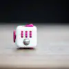 Fidget_Cube_Berry_grande